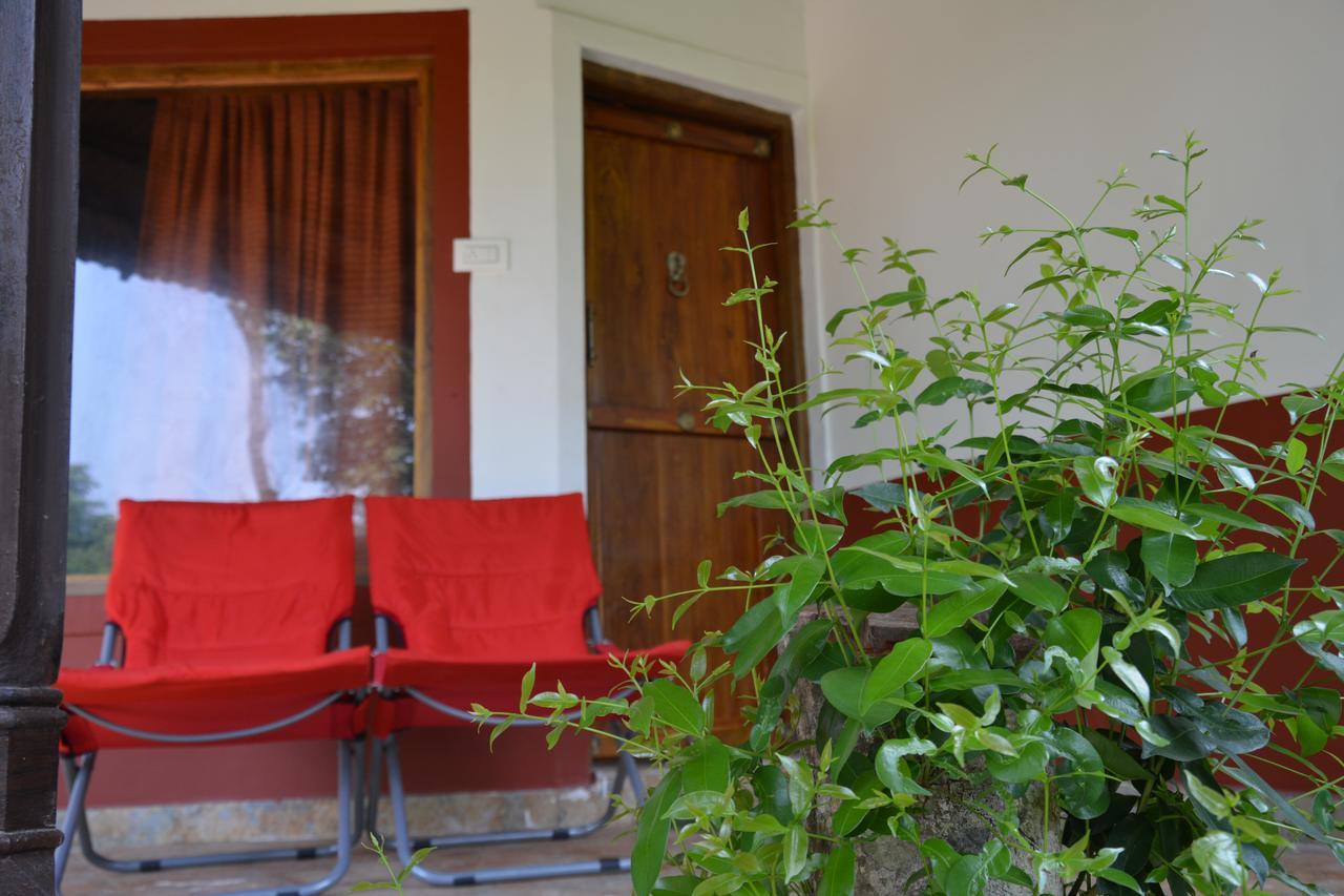 The Kaduhithlu Hotell Sakleshpur Exteriör bild
